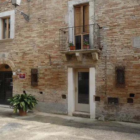 Apartment Piccolo Teatro Del Pozzo *