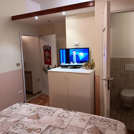 Apartament Piccolo Teatro Del Pozzo
